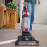 Aspirador de Pó Vertical: Eficiência e Praticidade para Limpeza do Dia a Dia